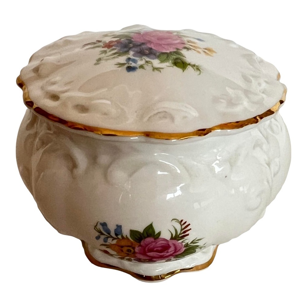 VINTAGE TRINKET JAR Mid 20th Century Rosina Queens Floral W Lid Made in England